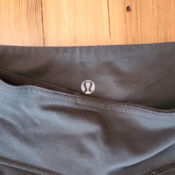 lululemon athletica Gray Leggings - Picture 2 of 4